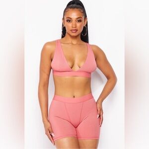 NWOT Rivir Pink Ribbed Set